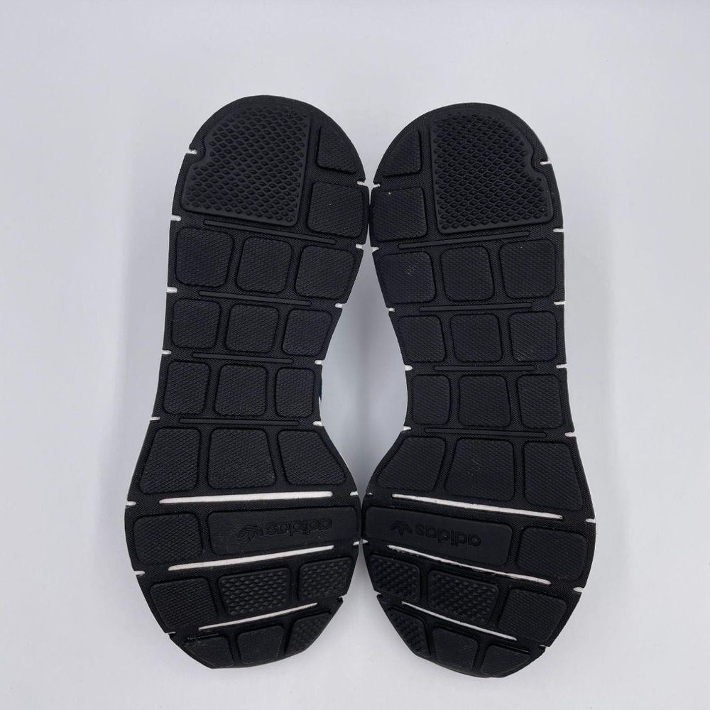 Adidas Swift Run RF Navy / White Shoes - Picture 6 of 8